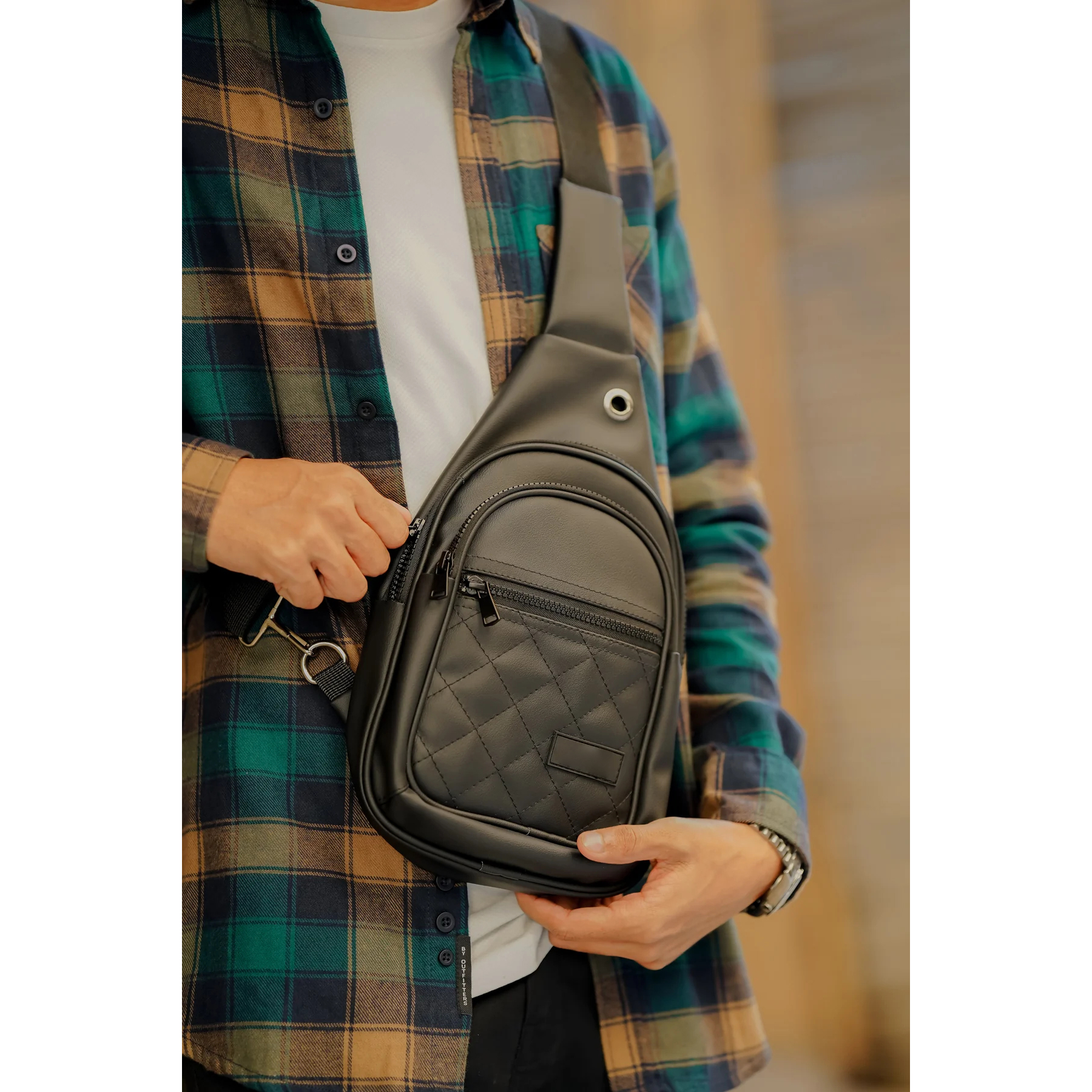 leather-cross-bag7.jpg Leather Cross Bag - Image 1